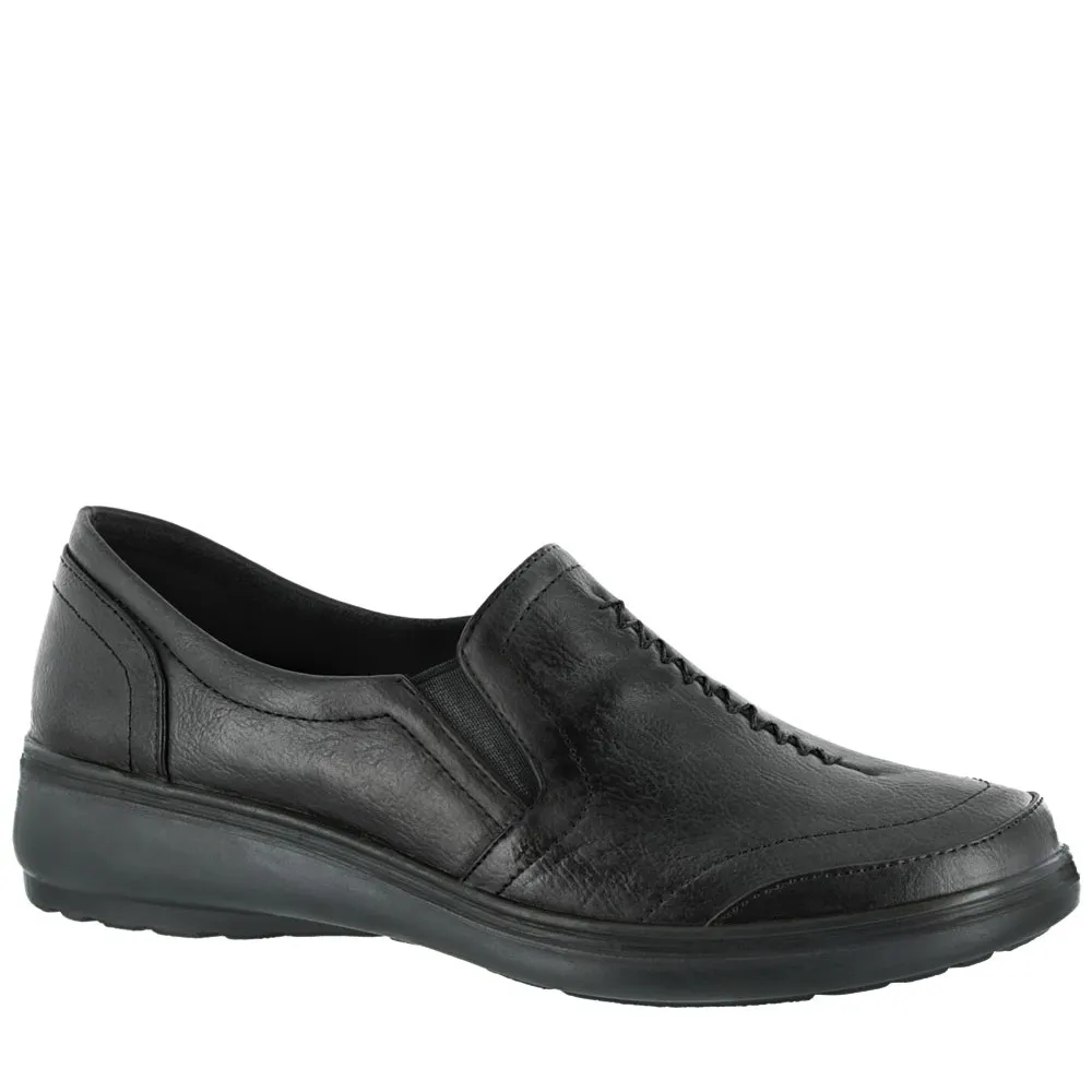 Easy Street Slip - ons with Side Gore - Ultimate